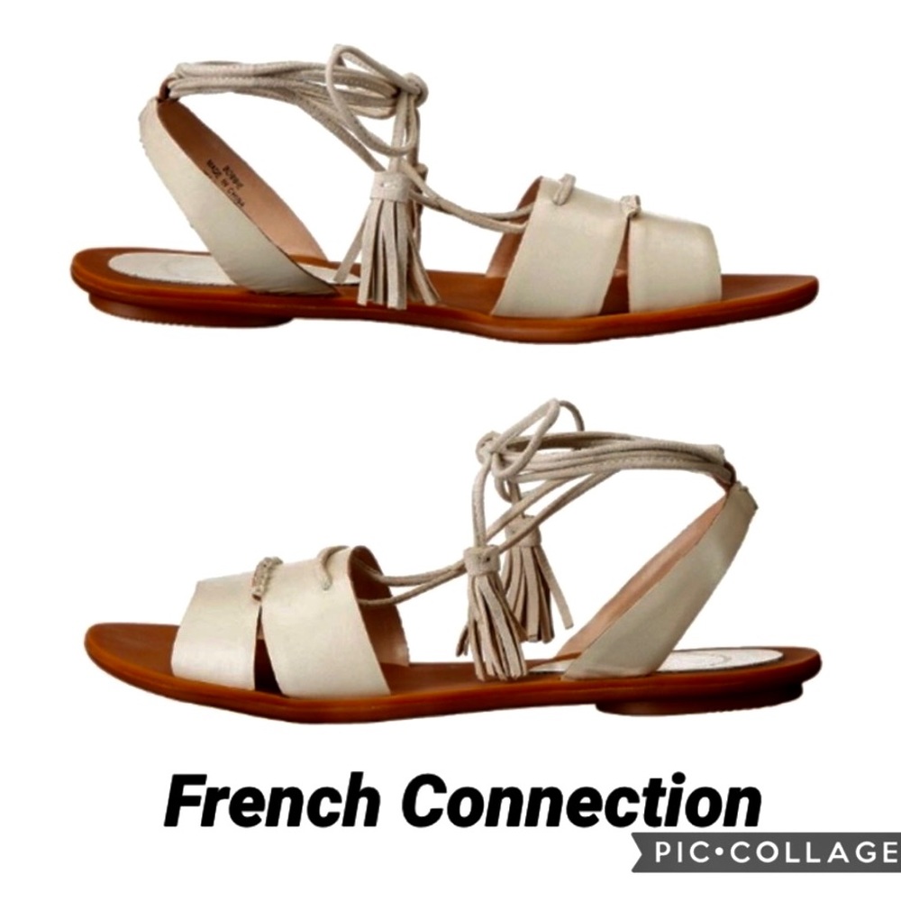 NWB French Connection Bobbie Brûlé Sandal in Bone